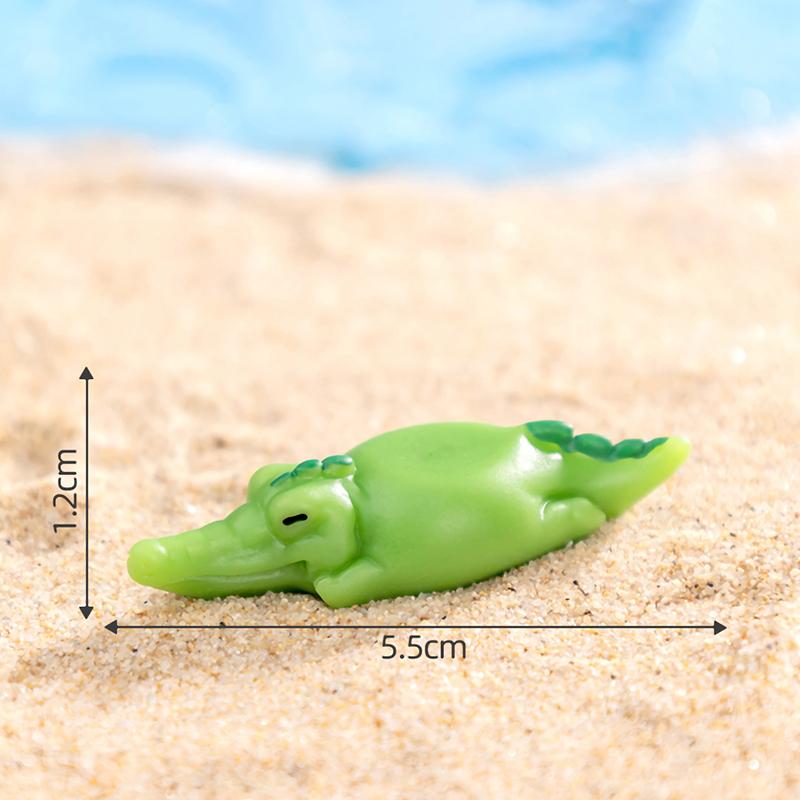 Mini Pink Capibara Ornament Cartoon Capybara Micro Landscape Model Dollhouse Decoration Car Interior