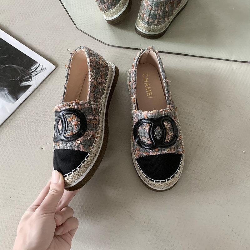 

Xiaoxiangfeng Fisherman Baotou Slippers Women s 2025 New Straw Lazy Half Slippers Flat Loafers Casual Shoes 40