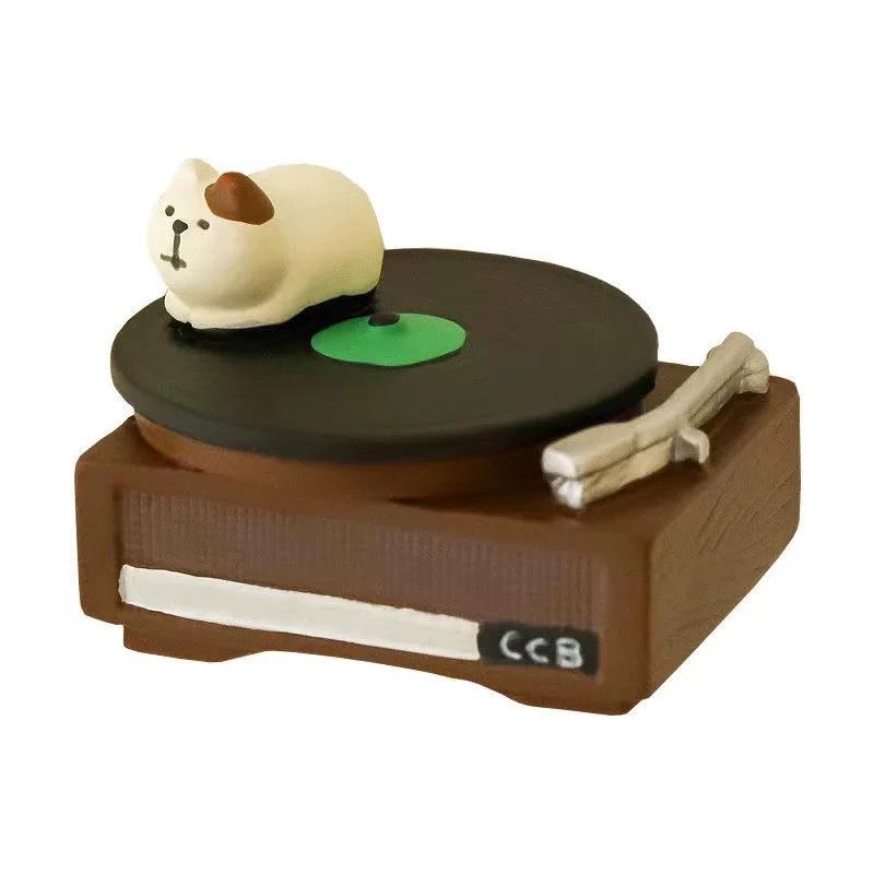 

Vintage Japanese Style Gramophone Cat Figurine Resin Craft Ornament Cute Home Decor Gift for Holiday Present Supply