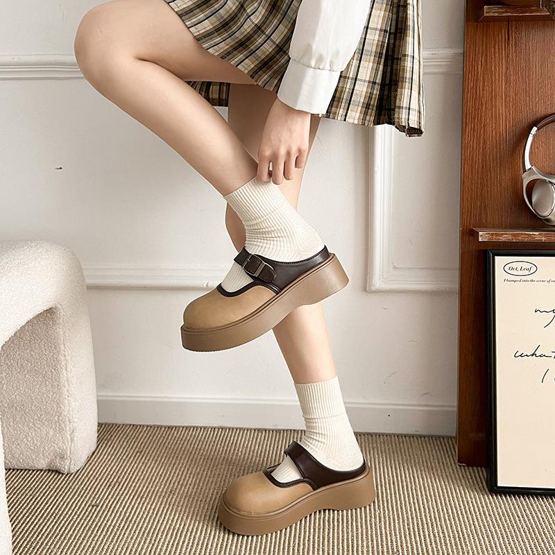 2025 spring new women's shoes fashionable British style bag head slippers medium heel versatile light mouth belt buckle thick-soled sandals