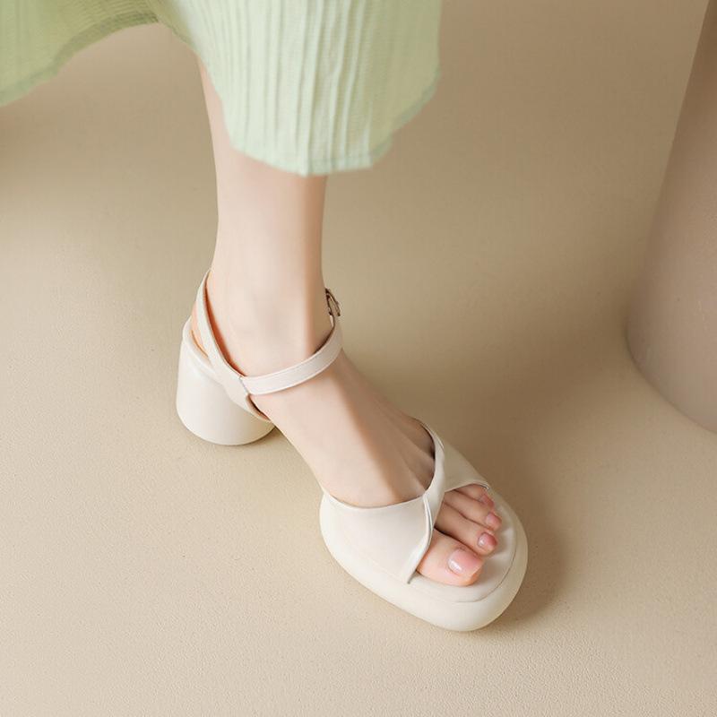 Summer women's casual sandals comfortable buckle solid color new mid-heel platform shoes square heel round head empty women's sandals