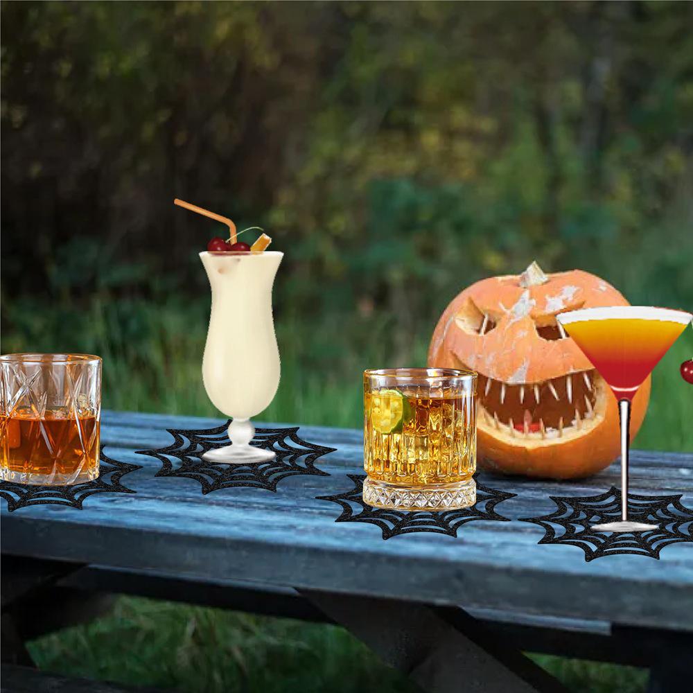 Spider Web Coaster: Halloween Heat Insulation Non-Woven Fabric Tableware Decoration
