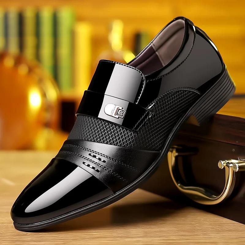 Men's Casual Leather Shoes Luxury Business Dress Shoes Fashion Pointed Toe Patent Leather Shoes Classic Slip-On Loafers Oxfords