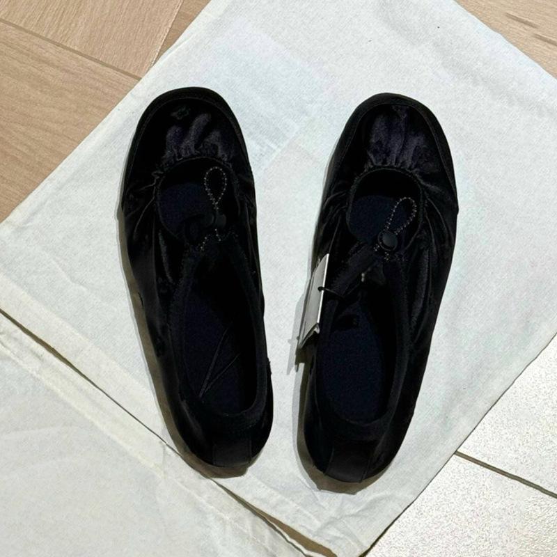 

Версия из овчины~ нишевая мода повседневная обувь круглый носок атласная вышивка легкий вырез плоская подошва обувь балетки кроссовки женские 40 чёрный