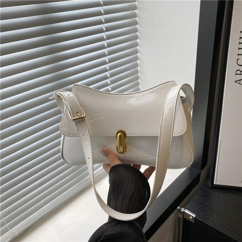 High-end Retro Leather Underarm Bag for Women  New Fashionable Versatile Crossbody Shoulder Bag
