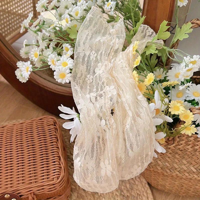 Women's Harajuku Ladies Breathable Transparent Floral Lace Socks Sweet Mesh Fishnet Socks Soft Funny Socks Hosiery