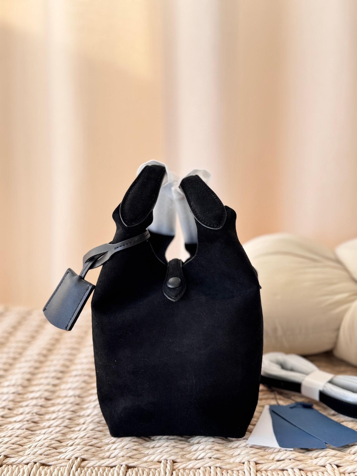 

French Retro Lazy Vegetable Basket Bag, Portable Bucket Bag, Casual Shoulder Matte Commuter Tote Bag. 19*14*26 чорний