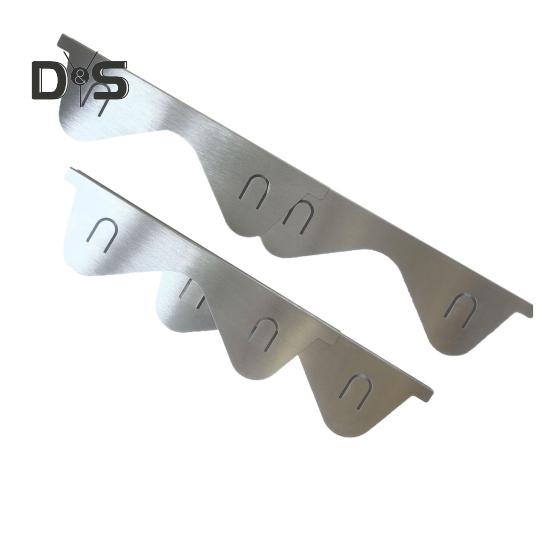 2Pcs Stainless Steel Stove Gap Cover Adjustable Length Stove Gap Filler Heat Resistant Kitchen Oven Counter Side Gap Filler Kit Range Trim Guard