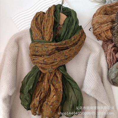 Accessoires – Schals & Tücher
