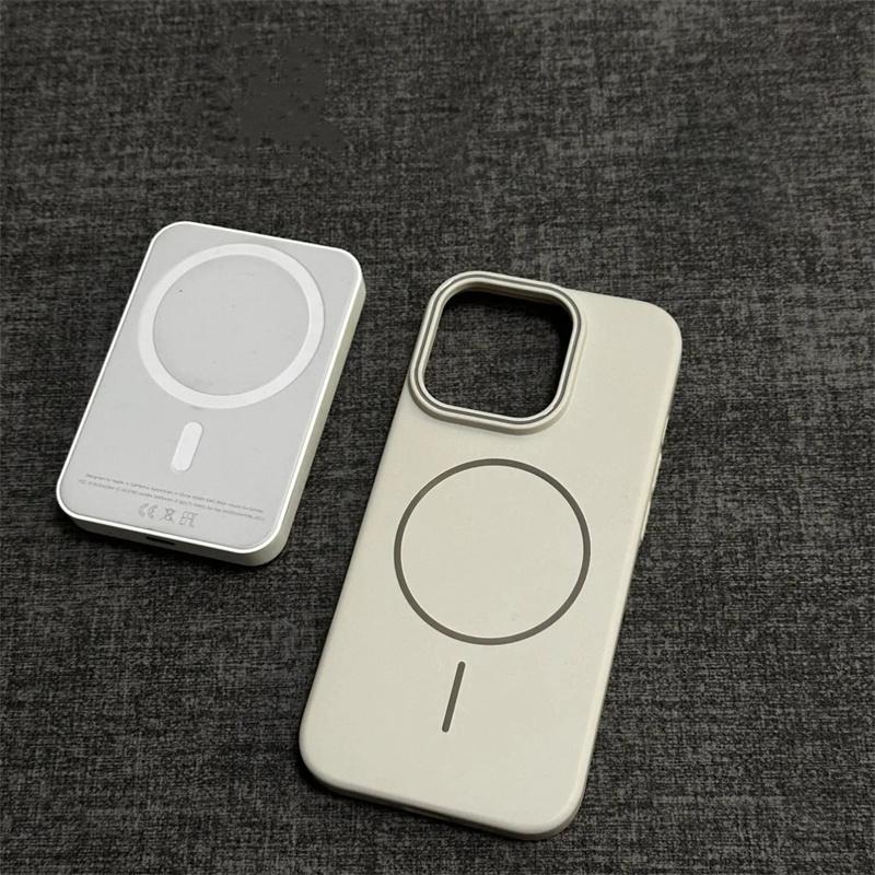 Ultrathin Magnetic MagSafe Phone Case for iPhone 16 Pro Max 15 14 13 12 11 Pro Max Wireless Charging Matte Hard PC Armor Cover