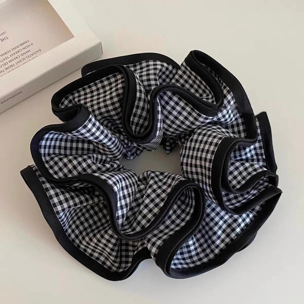 Multi-layer Plaid Pleated Scrunchies for Women Black and White Grid Large Intestine Hair Ties Hair Accessory Party Gift