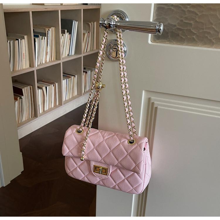 IELGY Ladies Messenger Bag Fashionable All-Match Diamond Chain Spring Summer One-Shoulder Underarm Small Square Bag