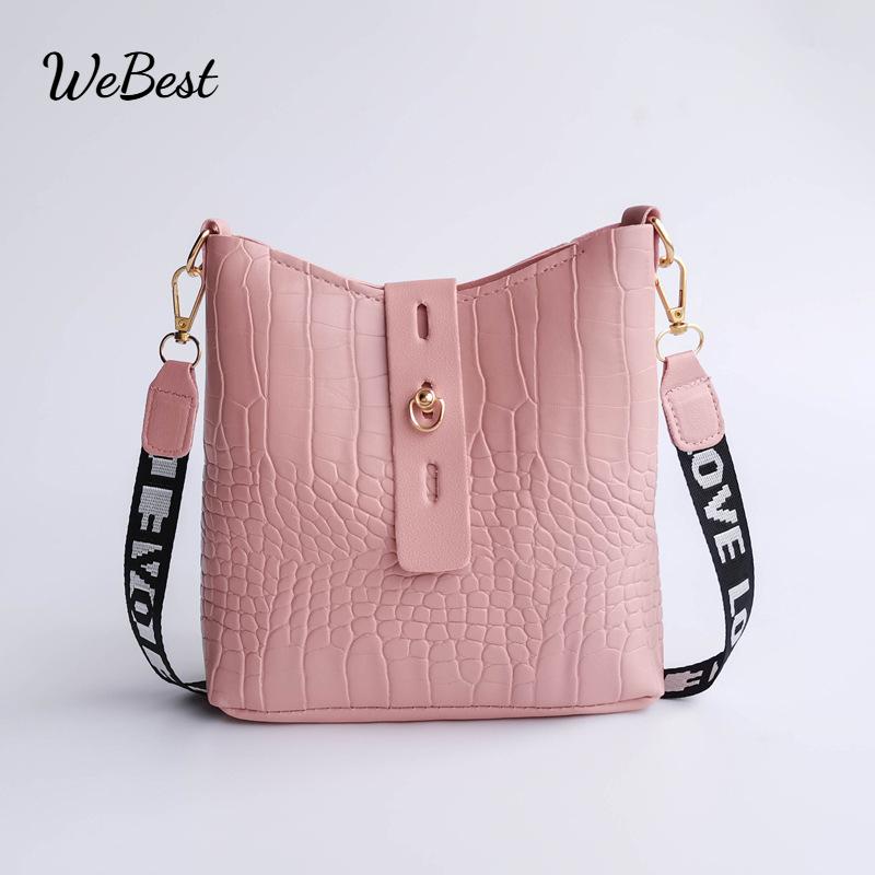 

Lightweight Shoulder Bag for Commuting