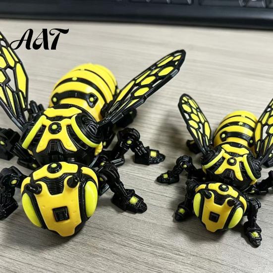 Gift for Gadget Lovers Articulated Bee Statue, 3D Printed Movable Joints Insect Figurine Car Cool Dashboard Ornament And Desk Decor, Lightweight