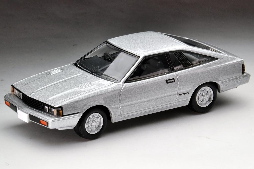 Tomica Limited Vintage Neo Scale Nissan Gazelle G Silver Finished Model 1/64 LV-N154b XE-II