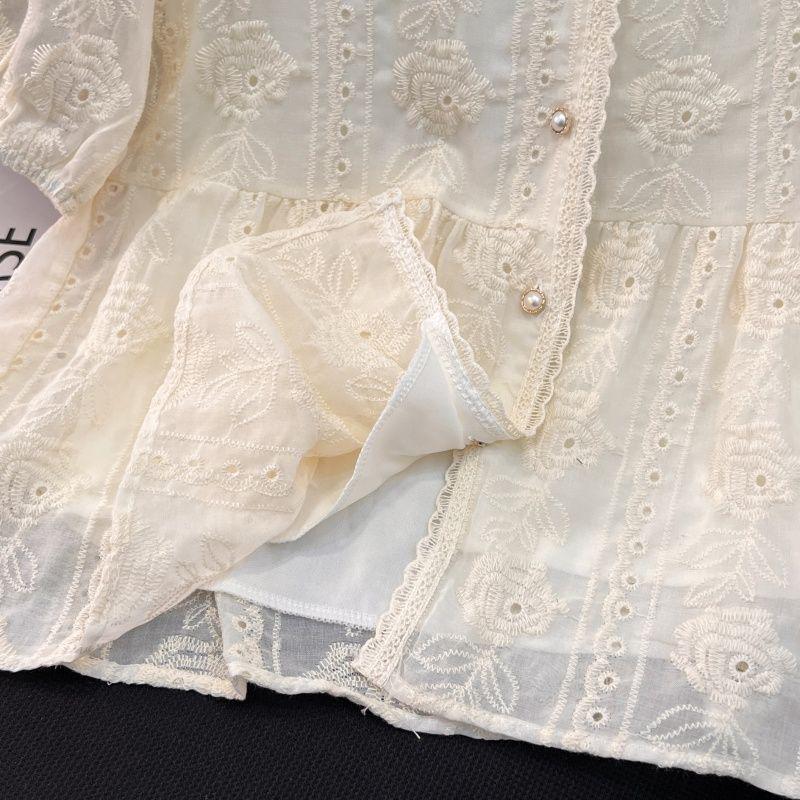Spring 2025 Korean Style Lace Embroidered Square Neck Shirt - Versatile, Slimming, Long Sleeve Top