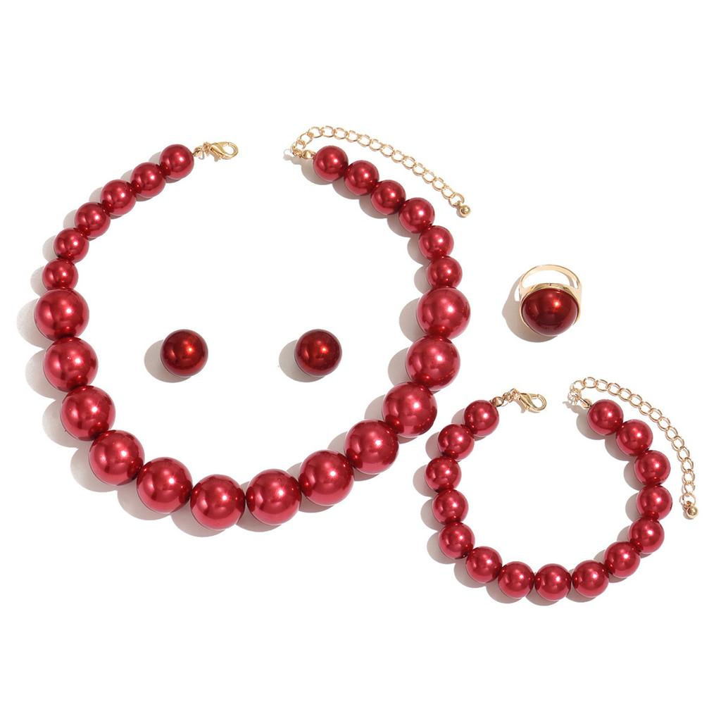 Retro Light Luxury French Five-piece Pearl Jewelry Set, Fashionable and High-end Banquet Dress with Accessories for Women