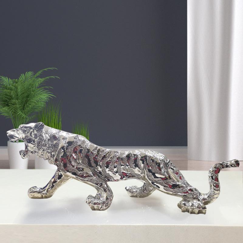 Golden Tiger Animal Sculpture, Electroplated Resin Crafts, Home Decoration, Living Room and Office Desk Decoration Ornaments