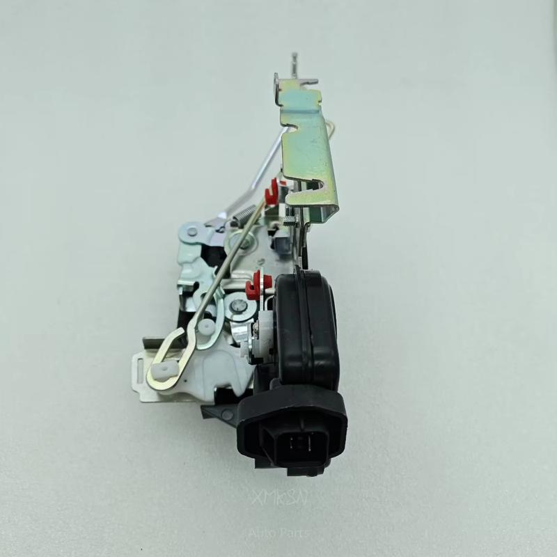 813252C000 Door Lock Latch Actuator RIGHT 1PC for Hyundai Tiburon : Coupe 81325-2C000
