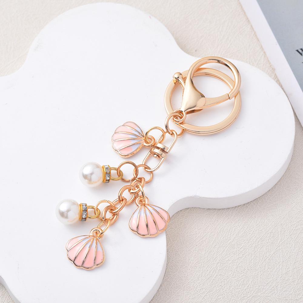 Colorful Handmade Shell Pearl Keychain Pendant - Perfect Gift for Female Students and Best Friends
