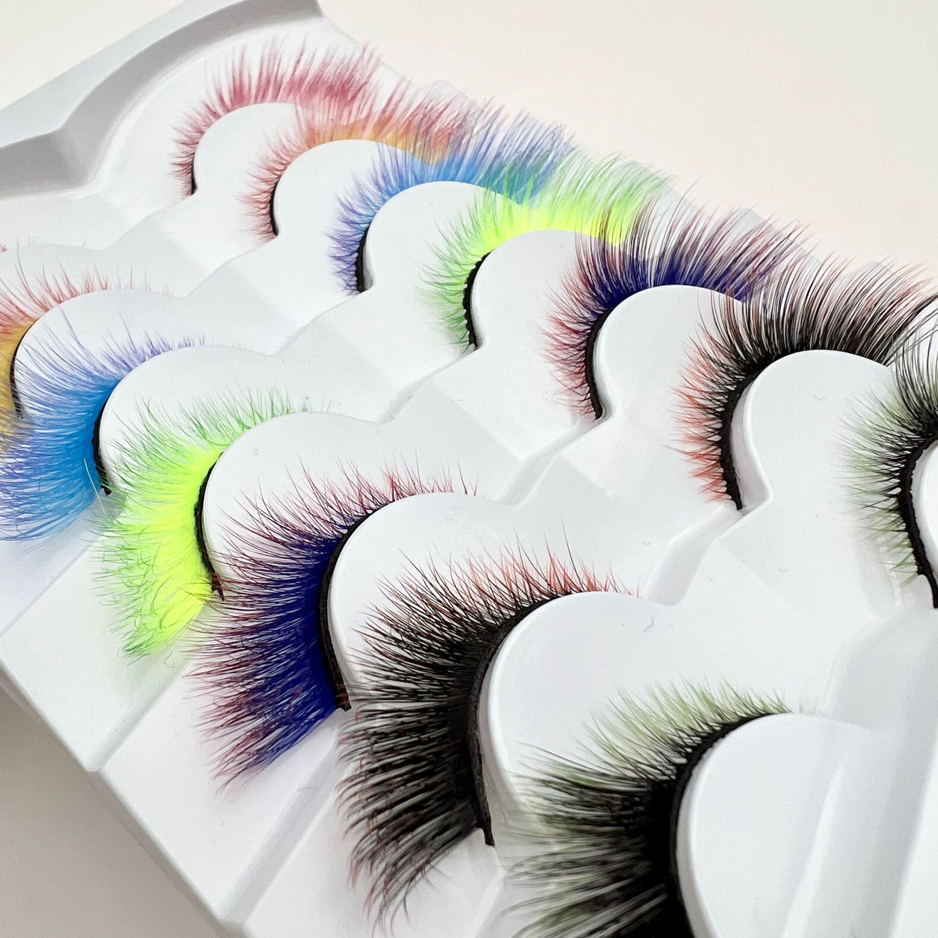 Семь звеньев градиент цвета кошачьи ресницы Рождественский сценический макияж ресницы — фото 4