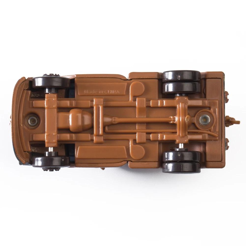 Disney Pixar Cars Lightning McQueen Mater Jackson Storm King Mater 1:55 Alloy Car Model Toy for Children and Gifts