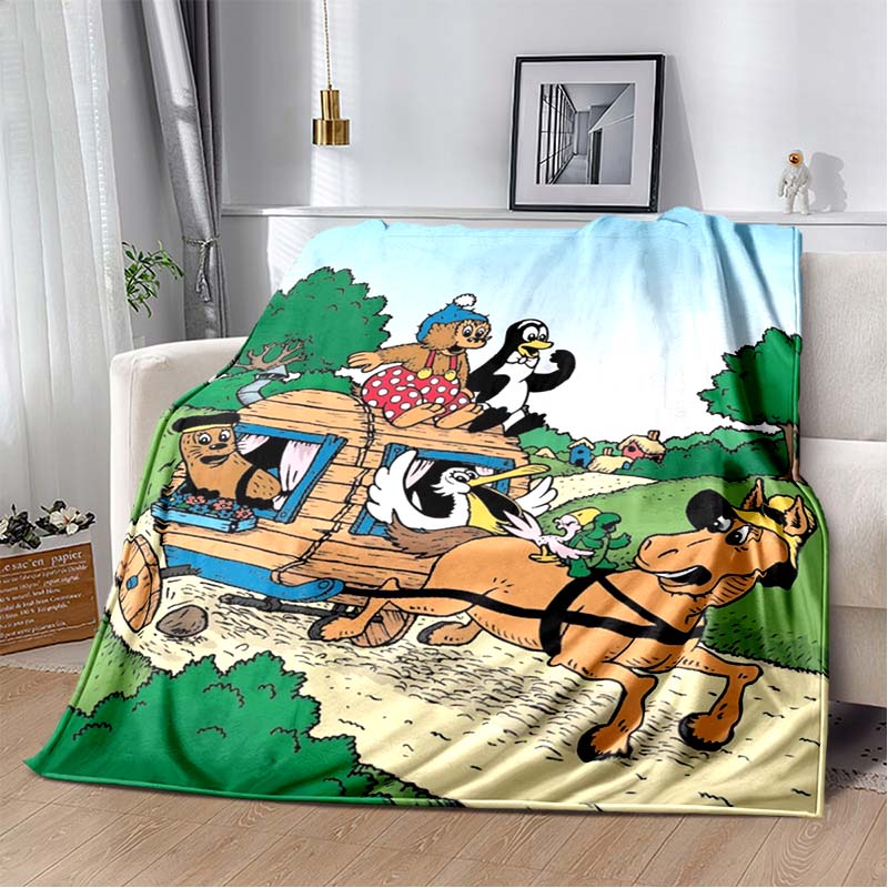 Miś Uszatek Brown Bear Red Polka Dot Overalls Soft Flannel Throw Blanket Background Warm Sofa Bed Decor Cover For Cartoon Fans