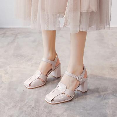 Nowe modne letnie seksowne kwadratowe obcasy eleganckie jednolite kolory damskie buty pusty kwadratowy nosek średni obcas damskie sandały NIE: MF41