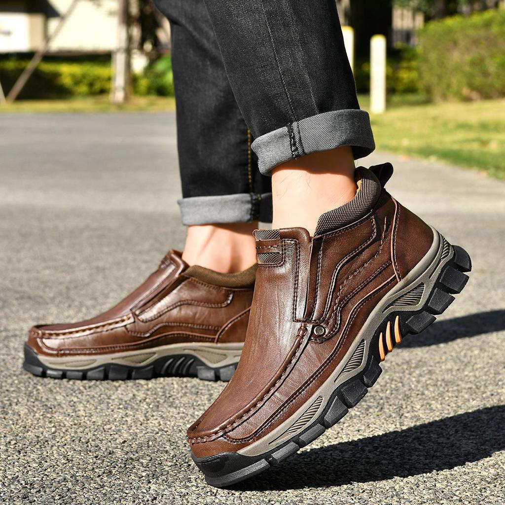 2026 New Men's Large Casual Soft Sole Autumn Leather Boots for Middle-Aged and Elderly