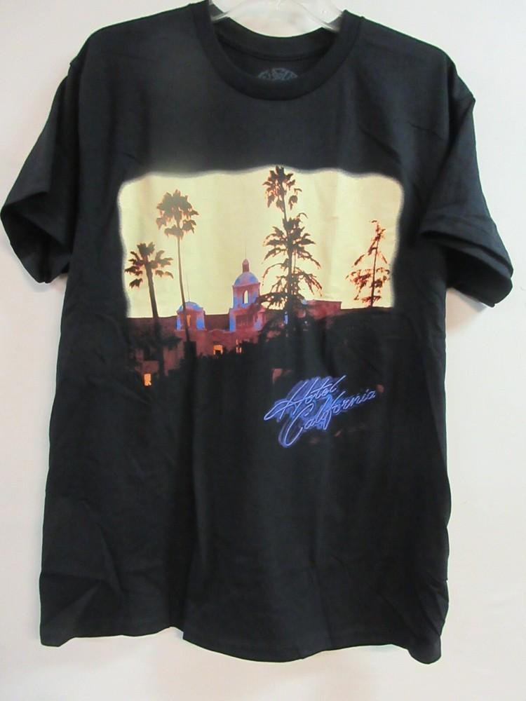 ОФИЦИАЛЬНЫЙ МЕРЧ EAGLES HOTEL CALIFORNIA 2024 КОНЦЕРТНАЯ ФУТБОЛКА МУЗЫКА БОЛЬШАЯ Унисекс S