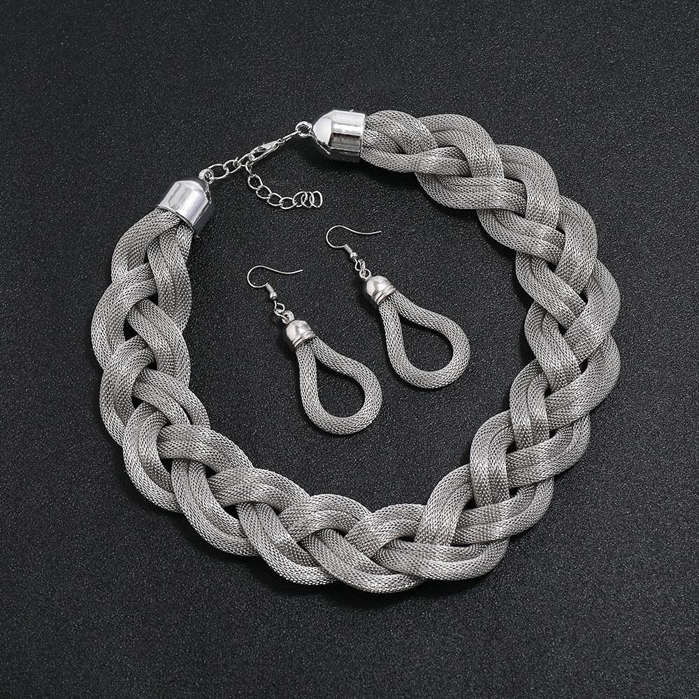 Style Necklace European And Earrings Jewelry Set With Geometric Design For Women