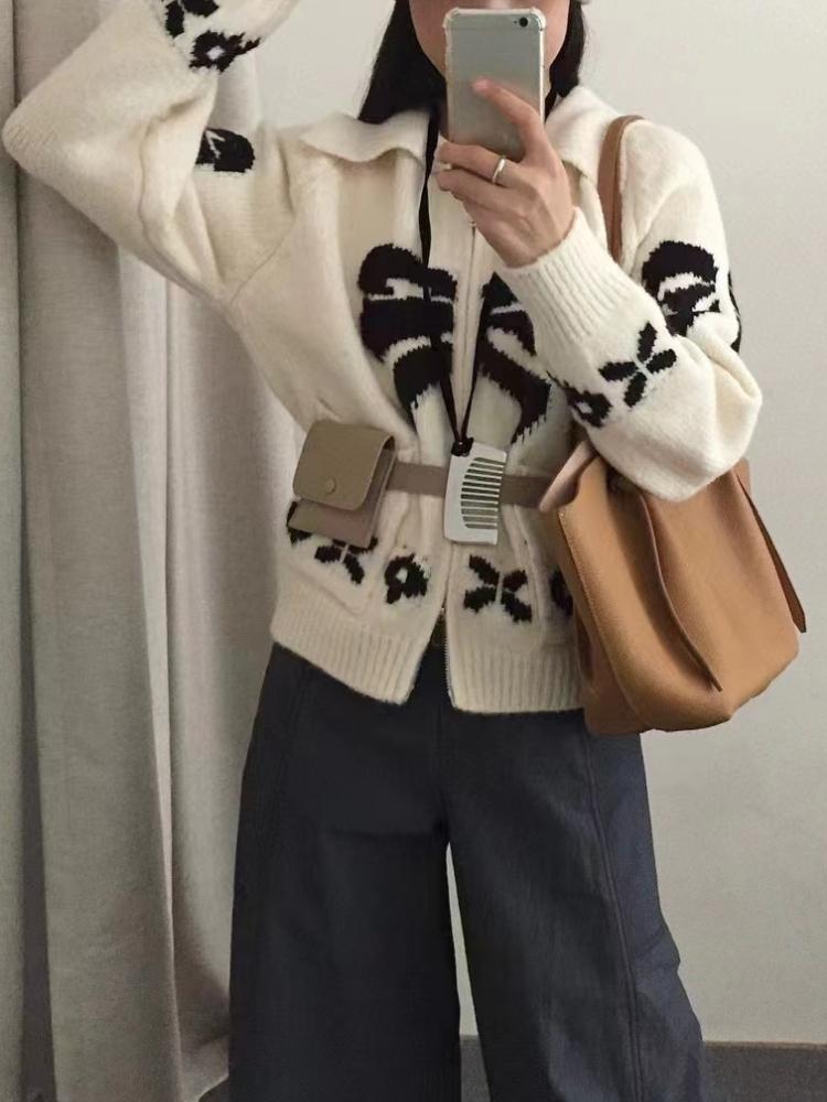 Autumn French Fashion Sweet Knitted Cardigan Women Harajuku White Design Aesthetic Print Sweater Female New Casual Elegant Chic Warm Coat