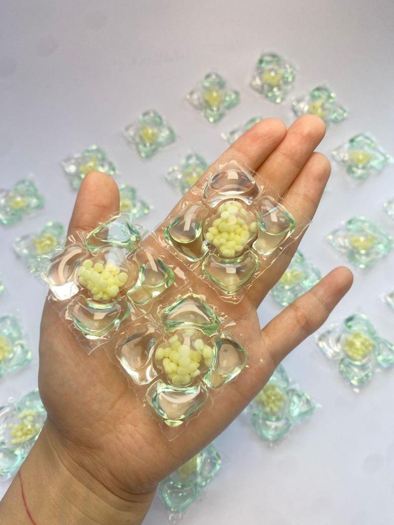 Multi-Effect Long-Lasting Scent Laundry Pods: Stain Remover, Softener, Antibacterial & Anti-Mite Detergent Balls