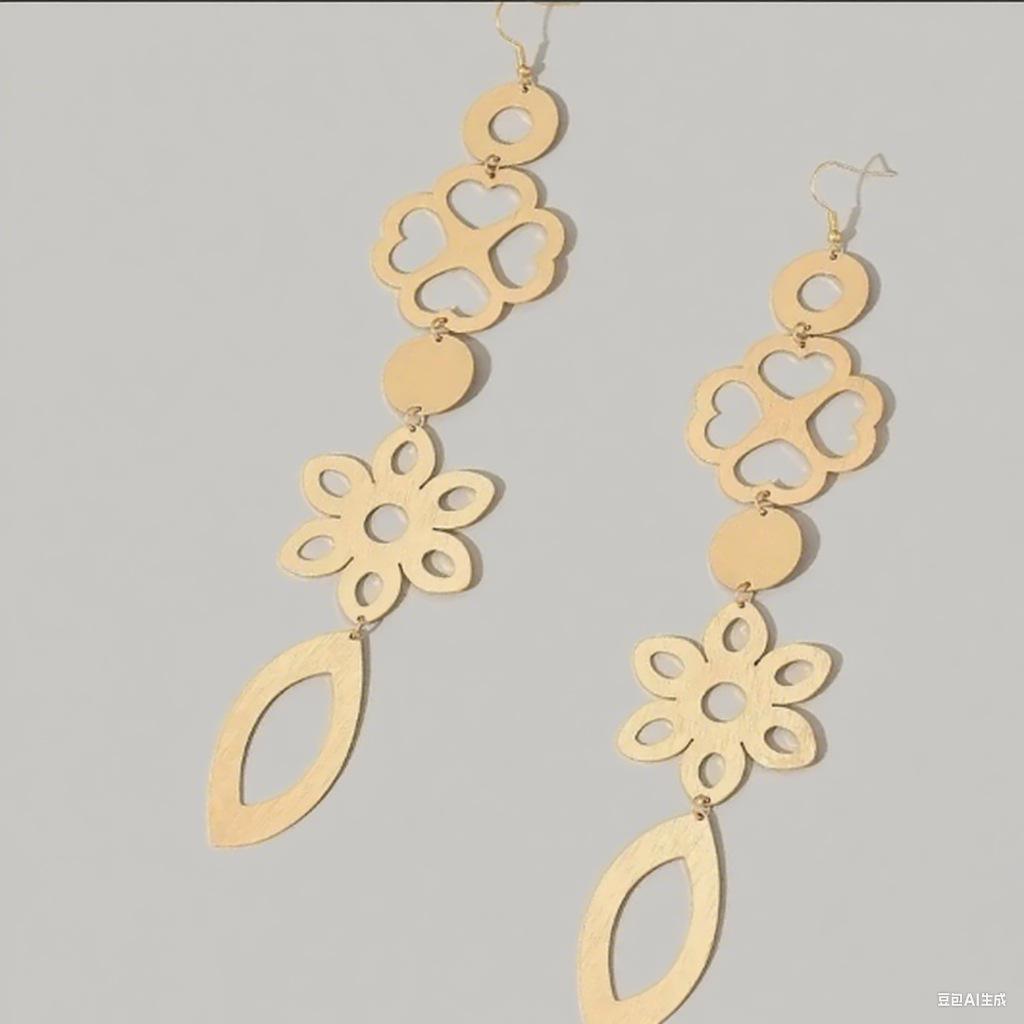 

High sense niche personality stainless steel stud earrings light luxury fashion temperament earrings золотий жовтий колір