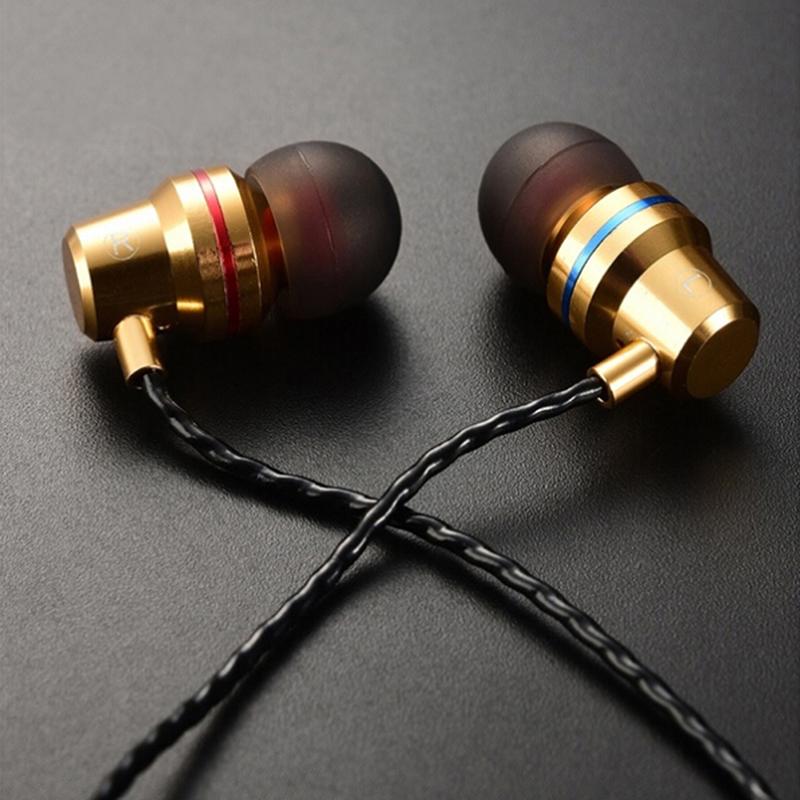 Wired Earbuds Noise Cancelling Stereo Earphones Heavy Bass Sound Sport Headset
