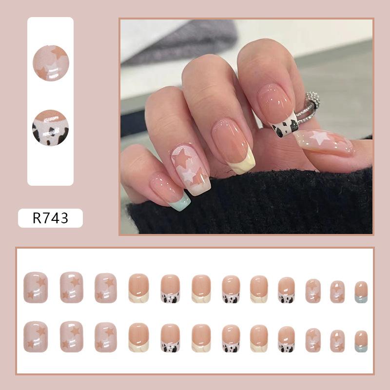 24 Pcs Love Sweet Girl Temperament Nail Art ins Minimalist Style White Fake Nails No Carving and Grinding Finished Products Wear Nail
