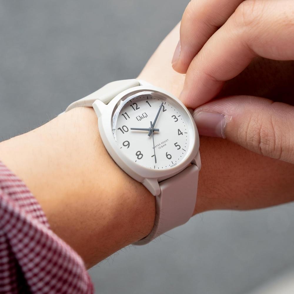 [citizen Q   Q] Q Q  10 Atm  Waterproof  Lightweight  Easy To Read Dial  Simple  V52a 502vk  Gray  Gray