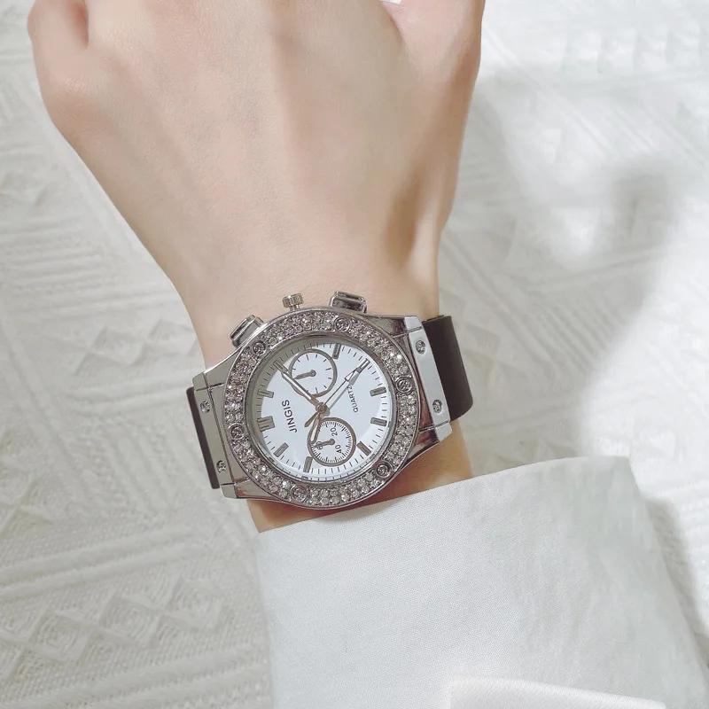 Silicone Women Watches Luxurious Brand Casual Diamond Female Quartz Wristwatches Simple Sport Clock Relogio Feminino