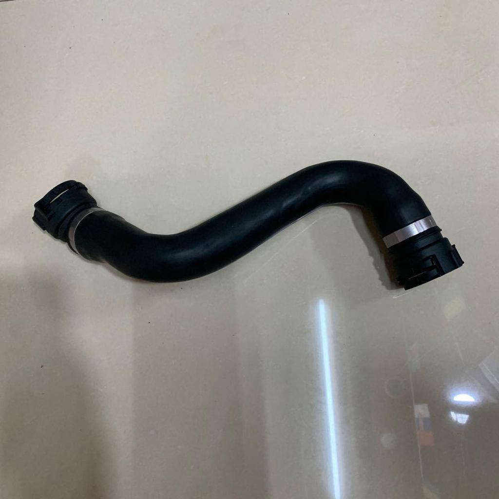 Radiator Hose for BMW 3 Series E88/E90/E92/E93 (Part 17127797258)
