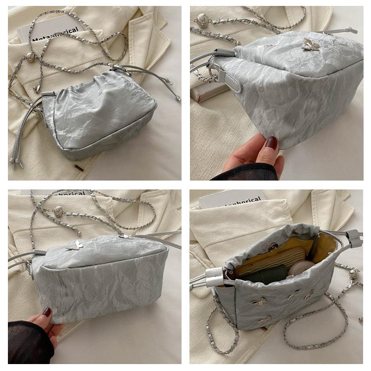 High-End Women's Metallic Bow Bucket Bag - Autumn 2024 Niche Fashion Drawstring Style