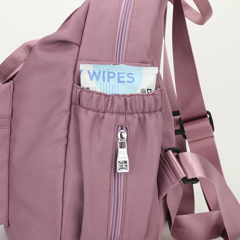 Stylish Lightweight Backpack with Multiple Pockets and Adjustable Straps for School and Daily Use