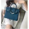 26 Neue Leder Damen Tasche Silberne Schnalle Platin Tasche Litschi Muster Erste Schicht Rindsleder 25cm/30cm Damen Tasche, Großhandel durch den Hersteller