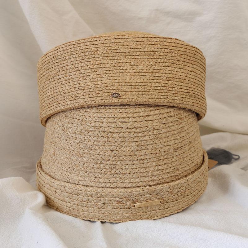 2026 Elegant Vintage 100% Raffia Sun Hats Women's Summer Vacation Fedoras Berets French Minimalist Party Pillbox Hat Straw Hat
