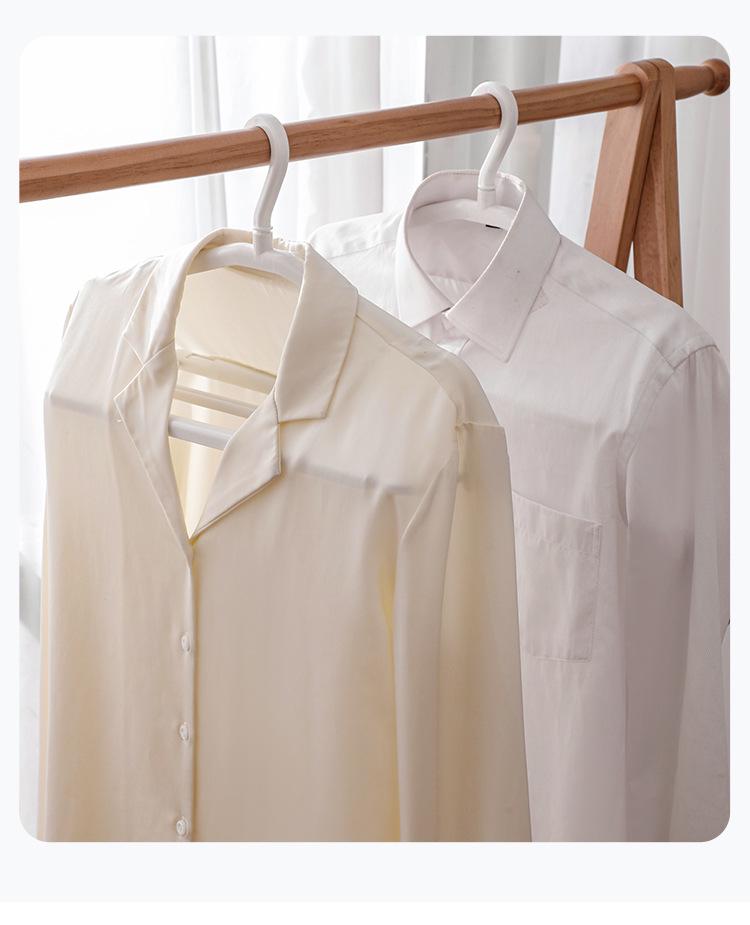Large Foldable Coat Rack for Quilts, Towels, Sheets, and Clothes - Multi-Functional, Retractable Drying Hanger