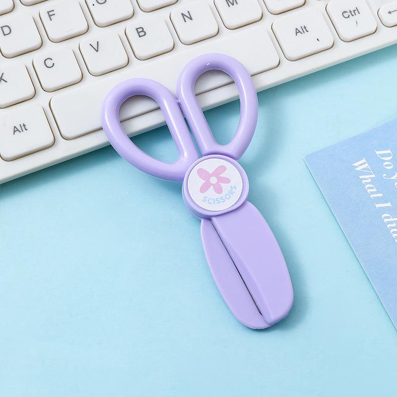 

Hand-made scissors do not hurt hands color round head plastic safety scissors small size labor-saving paper scissors фіолетовий