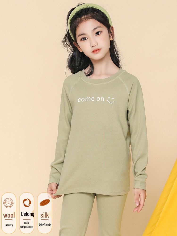 Girls' Thickened Velvet Pajama Set: Warm Autumn/Winter Sleepwear for Teens & Kids