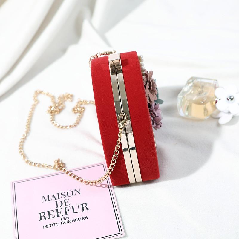 Klassische Stickerei Dinnerparty Kettentasche Temperament Party vielseitige Schulter Umhänge neue Damentasche