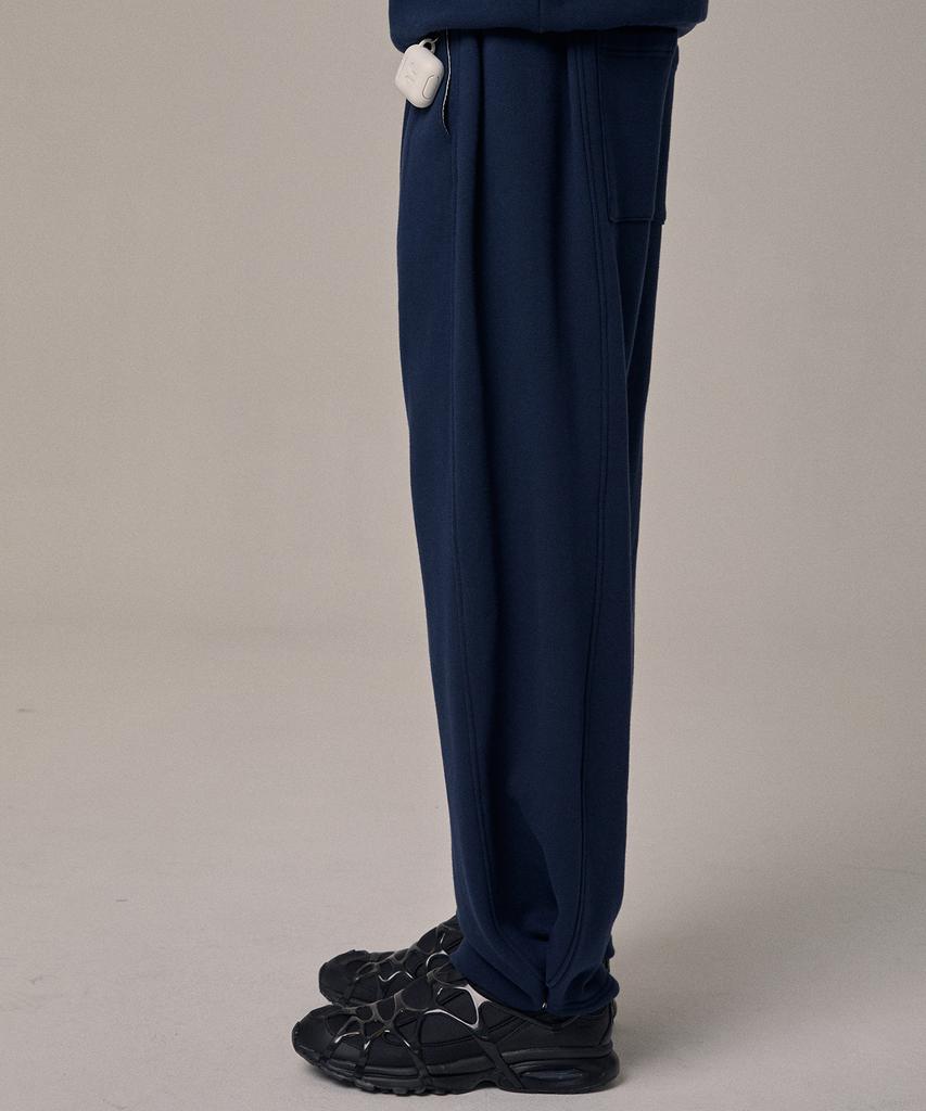 LEARVE Deep Fourpleats Wide Sweatpants Navy