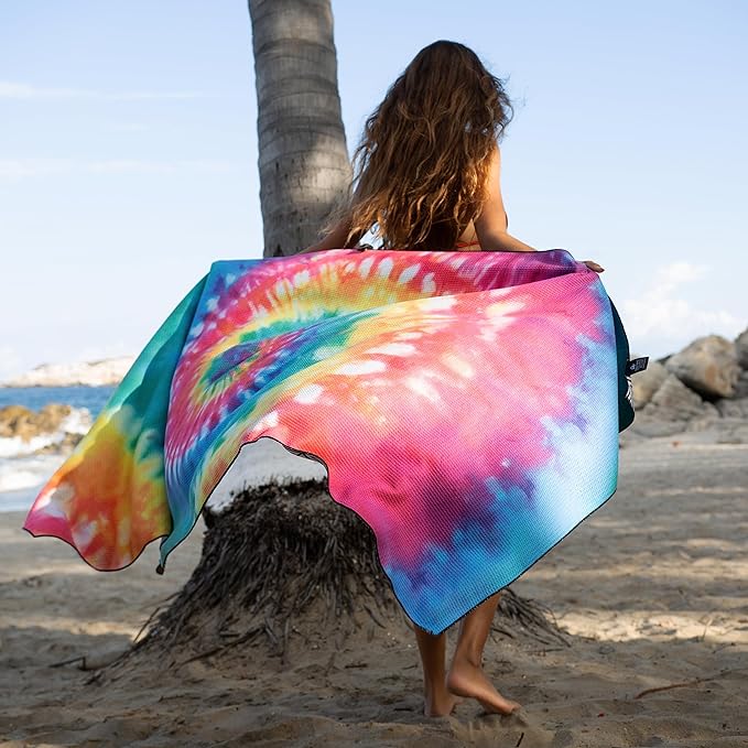 Oversize Quick Dry Microfiber Beach Towel Custom Printed Tropical Style Anti-Sand and Sublimation for Sports Promotion