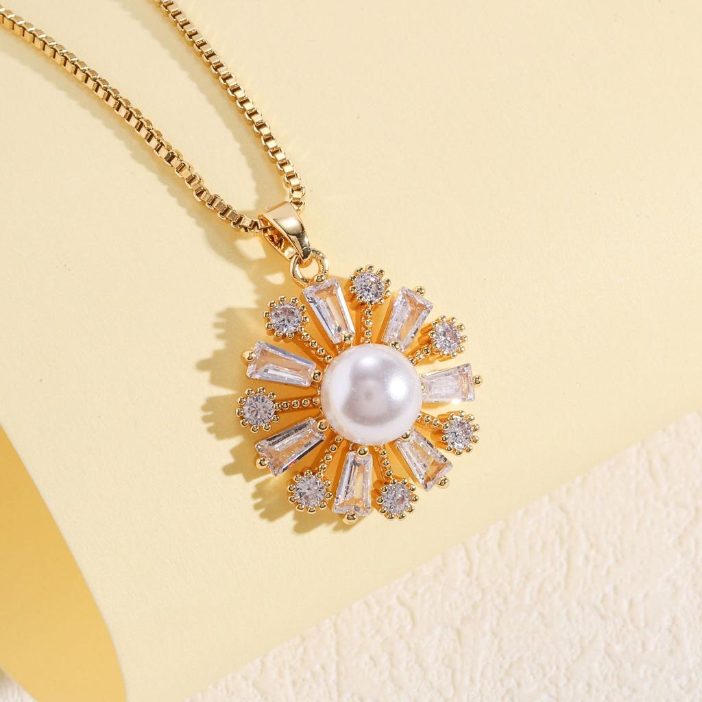 Zircon Sunflower Necklace Women'S Light Luxury Simple Versatile Pearl Pendant Set